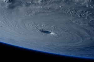 Гигантский космический ураган