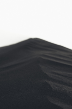 черные песчаные дюны, барханы