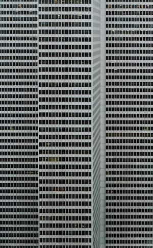 Башни с черными окнами, повторяющаяся текстура 
