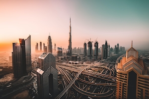 Центр Дубая и Бурдж-Халифы на рассвете