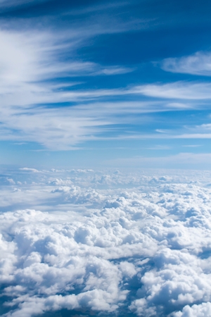 Над облаками, фото из окна самолета 
