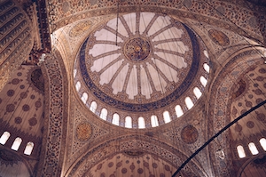 Голубая мечеть, убранство изнутри