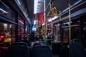 Ночная поездка на автобусе