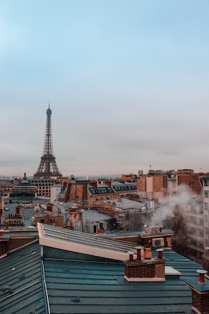 Крыша в Париже