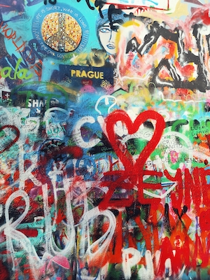 Стена Леннона в Праге