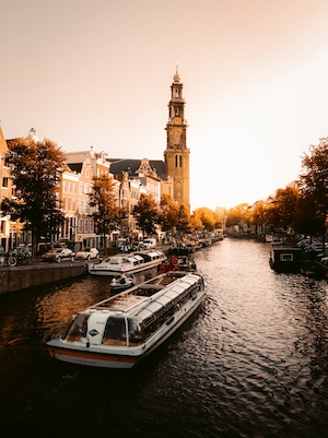 Каналы Амстердама, речной транспорт