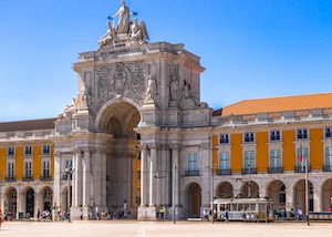 Португалия, историческое здание 