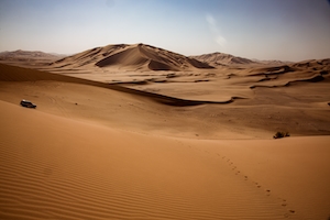 Бесконечные песчаные дюны в Руб-эль-Хали, регион Дофар в Омане, песчаные дюны, барханы