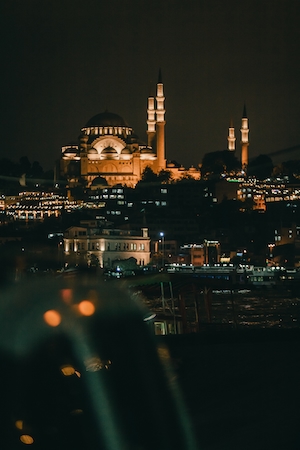 ночной Стамбул, подсветка мечети 