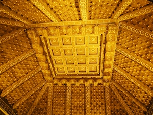 Золотой потолок 