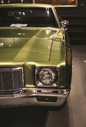 Старая зеленая машина