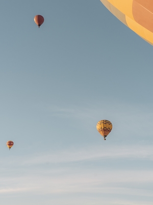 Воздушные шары на восходе солнца
