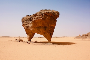 Алжирская Сахара - Йоуф-Эхакит, пески в пустыне, пейзаж в пустыне, песчаные карьеры, скалы из песчаника 