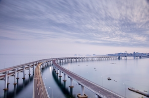 Мост над морем