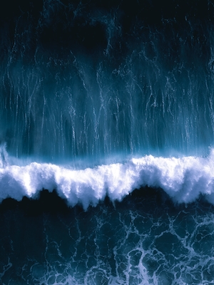 морская волна, крупный план, кадр сверху 