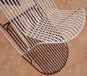 полосатый стул, тень на коричневом полу 