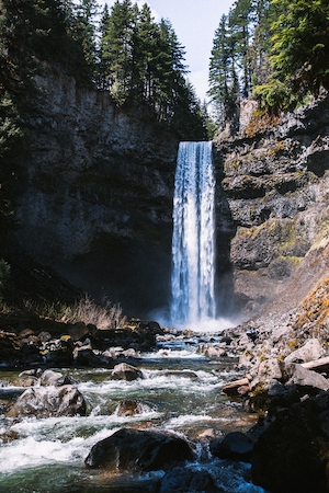 Звук водопада