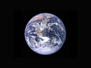Вид Земли, увиденный экипажем "Аполлона-17", направляющимся к Луне