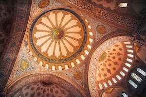 Интерьер мечети Султана Ахмеда Голубая мечеть Стамбул, Турция.