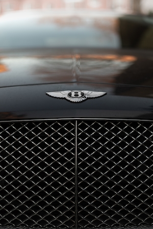 Передняя решетка Bentley Continental GT