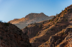горный пейзаж, каньон на закате, панорама каньона 