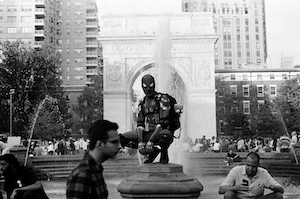 Вашингтон-сквер-парк, Нью-Йорк, фотосессия в стиле Марвел 